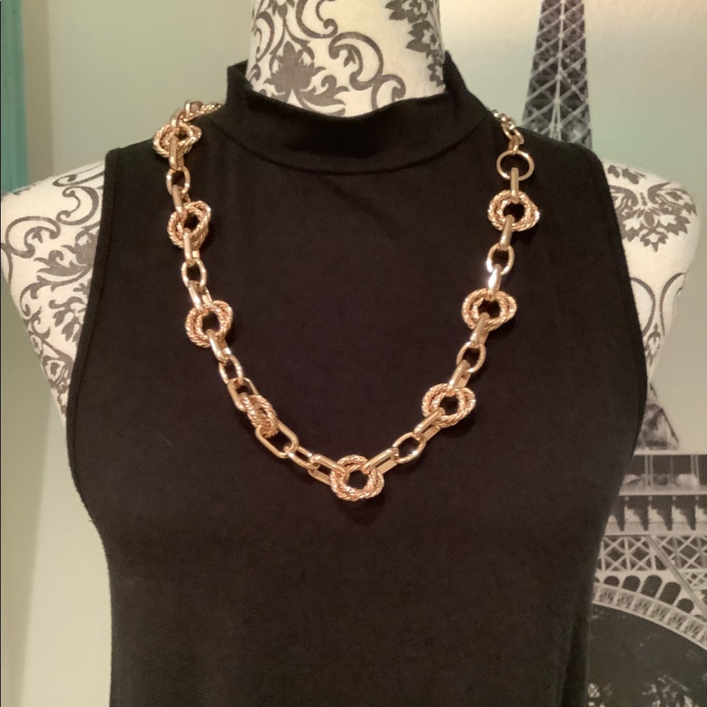 Gold Tone Large Chain Link 16” Necklace